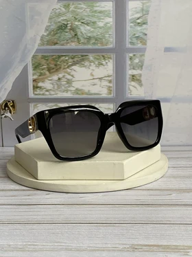 عینک آفتابی دیور مدل 30 Montaigne S1OF فریم استات و کائوچو، عدسی پلی‌کربنات UV400 با طراحی لوکس