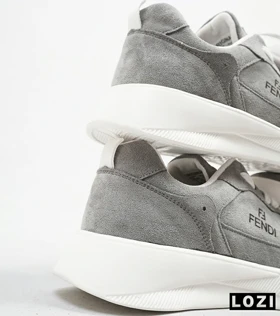کفش کتانی بزرگ پا طوسی FENDI