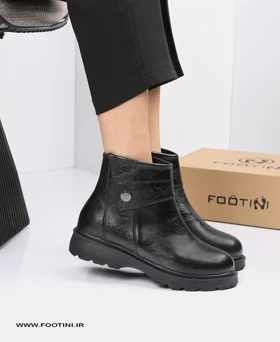 نیم بوت زنانه دکمه‌ای LNA