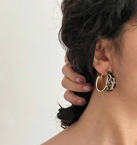 گوشواره وارداتی پلنگی حلقه‌ای