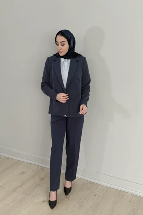 کت و شلوار دیپلمات