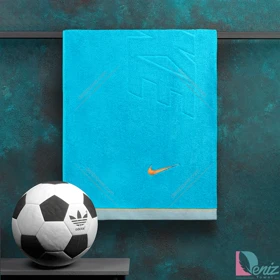 حوله ورزشی Nike آبی روشن بزرگ