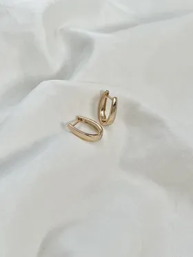 گوشواره خطی