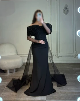 پیراهن دنباله حریر