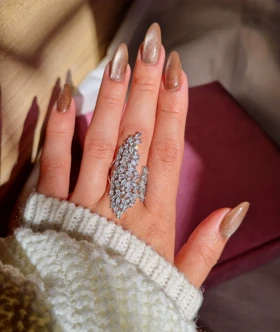 گردنبند ، انگشتر آمیتیس