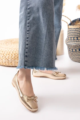 کالج زنانه اسلیپکت slipcat