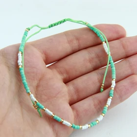 دستبند مهره ای مدل راه راه (سبز)