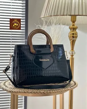 کیف دستی و دوشی زنانه دسته چوبی دیور