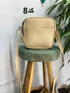 کیف نیارا