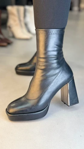 696 - نیم بوت استرج تک لژ696