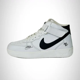 کتانی زنانه نایک ایر فورس ساق‌دار سفید مشکی