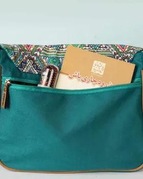 کیف دوشی بزرگ طرح سنتی