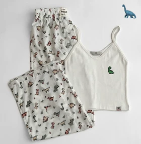 ست لباس راحتی تاپ و شلوار پیژامه زنانه دایناسور