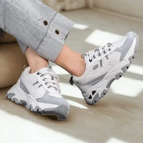 کتانی اسکیچرز لژدار سفید طوسی Skechers Platform White Gray Sneakers