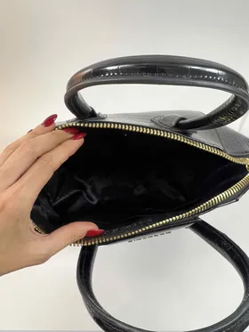 کیف جیوانچی (مشکی ورنی)