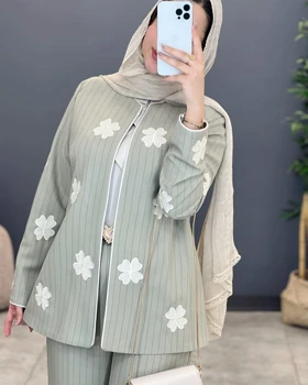 کت و شلوار دیپلمات شکوفه