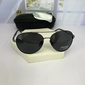 عینک آفتابی پورش دیزاین کد 1095