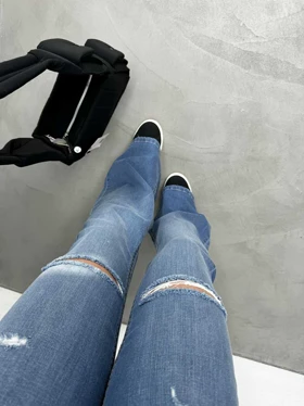 شلوار جین بوتکات زاپ‌دار