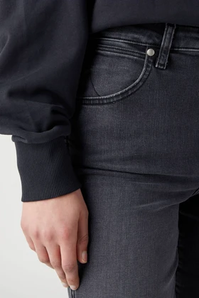 شلوار جین زنانه wrangler wrangler