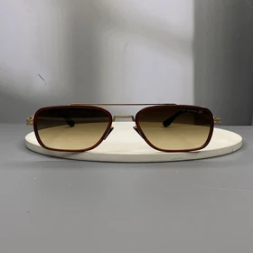 عینک آفتابی آیس‌برلین تیتانیوم با لنز پلی‌کربنات پلاریزه UV400 نشکن و انعطاف‌پذیر ic! berlin