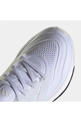 کفش دویدن زنانه سبک Ultraboost GY9352