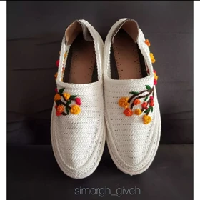 گیوه کد 21 طرح گل برجسته