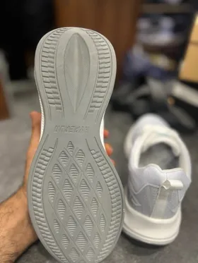نایک ایر زوم وین Nike Air Zoom سفید پنجه آبی