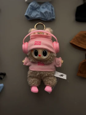 لباس Labubu