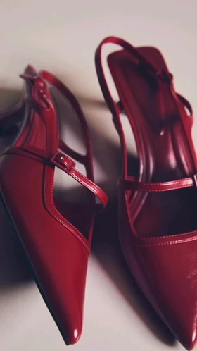 کفش Stradivarius