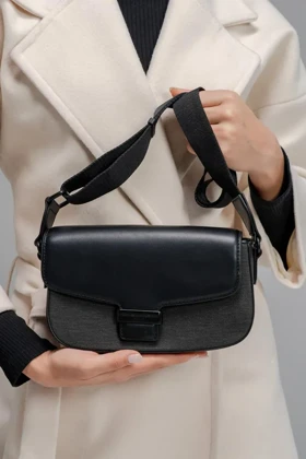 کیف دوشی زنانه دیوید جونز مدل David Jones CM7382