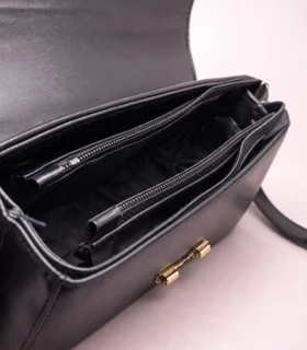 کیف زنانه پاسپورتی مدل نارسیس