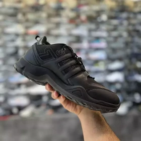 کتانی روزمره زنانه مردانه آدیداس سویفت Swift terrex تزریق مستقیم