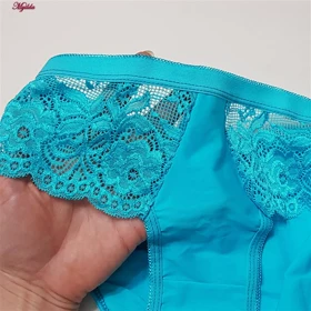 ست شورت و سوتین زنانه پانیذ آبی فیروزه ای مدل فنردار گیپوری کد 9008