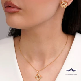 کد 0223 نیم ست نگین‌دار گره‌ای طلایی ژوپینگ(بدون زنجیر)