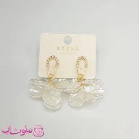 گوشواره آویز زنانه پینترستی مدل گلبرگی سفید کد 170