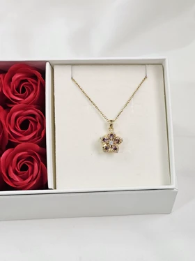 گردنبند گل چرخشی