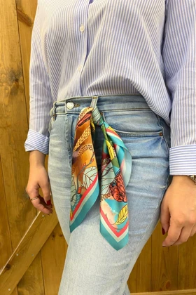 شال و روسری زنانه tarzinisec tarzinisec