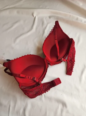 سوتین جکدار فنردار NBB کد: 30016