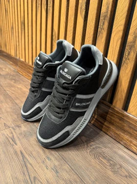 کتانی بالانسیگا مشکی