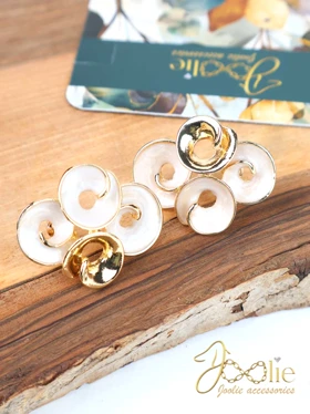 گوشواره استیل - میناکاری مدل گلگون کد E1243 (سفید)