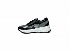 کفش راحتی زنانه استرادیواریوس مدلStradivarius-Sneakers-SKS55
