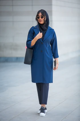 مانتو بزایاق بلند کمر چین‌دار