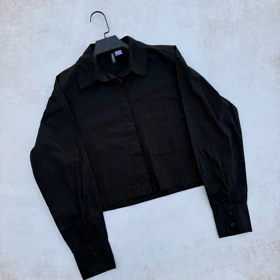 کراپ بیسیک h&m