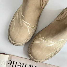 نیم بوت گلدوزی زیره برفی روژکا 4204