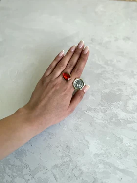 انگشتر سکه و نگین اشکی