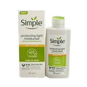کرم مرطوب کننده و آبرسان سیمپل مدل لایت حاوی SPF 15 حجم 125 میل