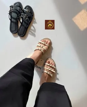 صندل اسلیپر یا دمپایی زنانه