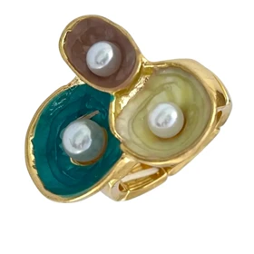 انگشتر زنانه طرح طلا با میناکاری و مروارید