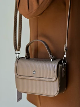 کیف دوشی زنانه بنو مدل آرالیا کد BENO 4822