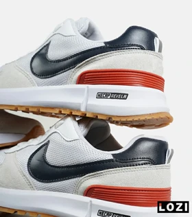 کفش کتانی سفید سرمه ای قرمز NIKE AirMax DN